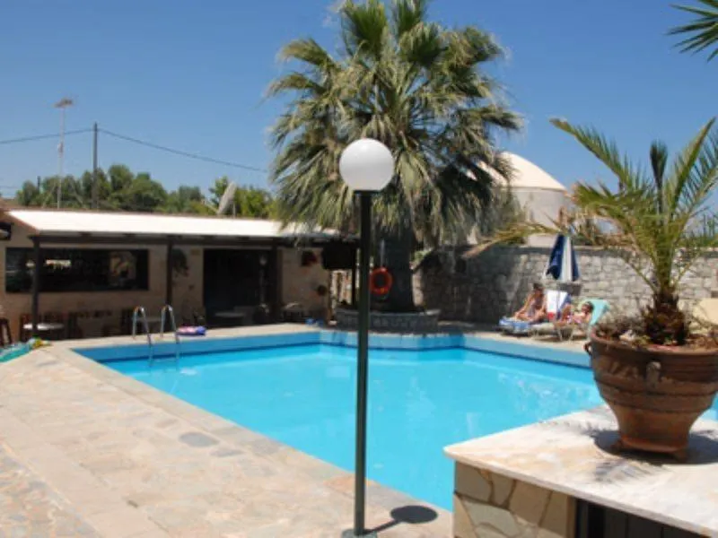 Kri Kri Village Gournes Gouvon 2*,