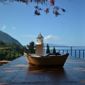 Giannatos Studios- Isabella Appartamento Poros (Kefalonia)