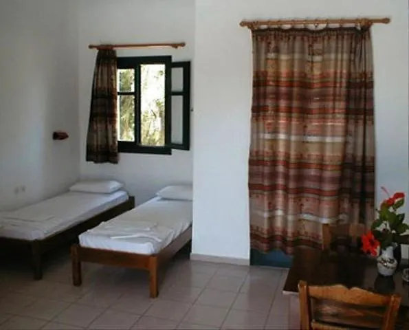 Kri Kri Village Goúrnes Hotel